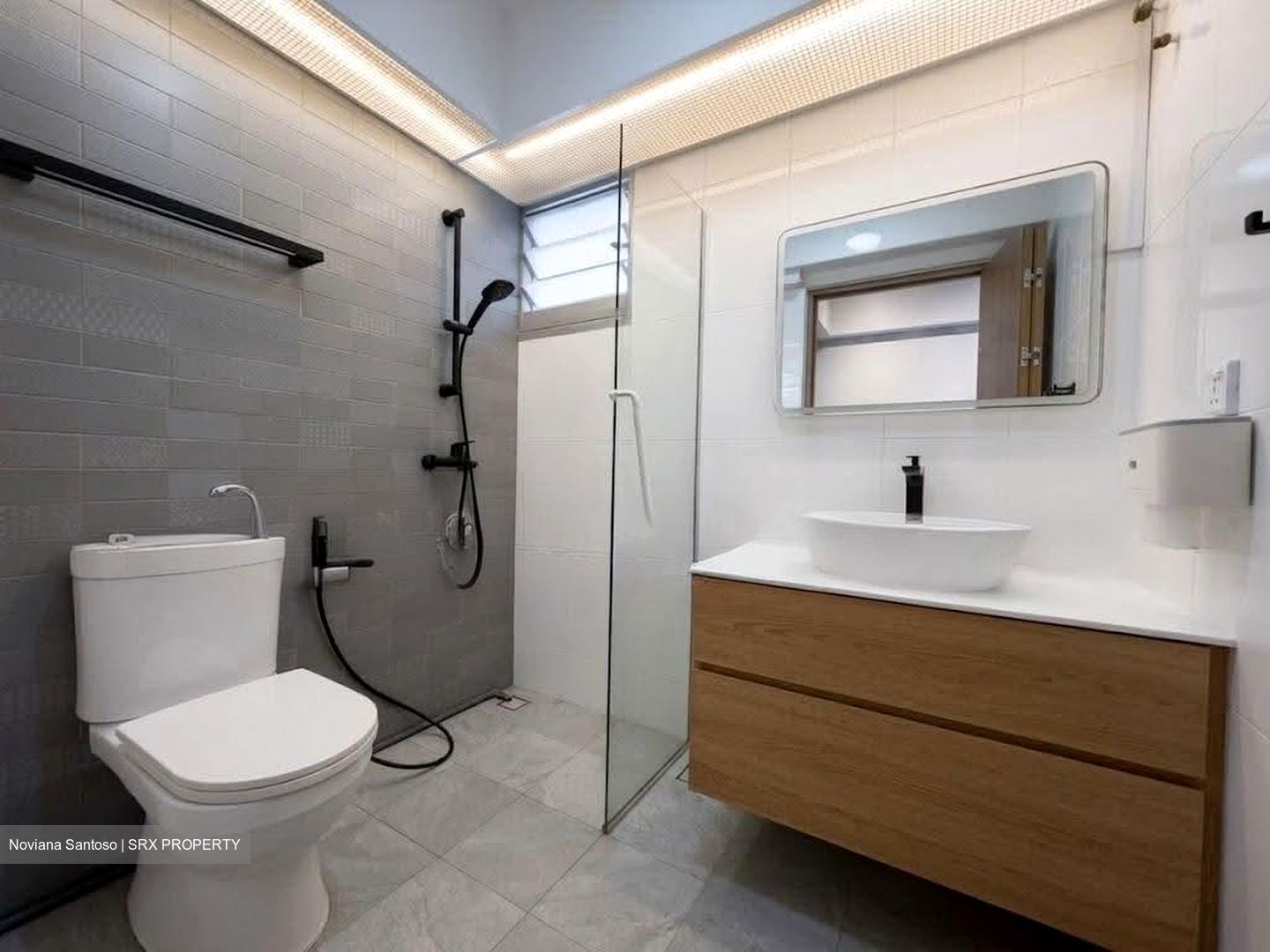 Bukit Batok West Avenue 8 (Bukit Batok), Multi Generation #620534871